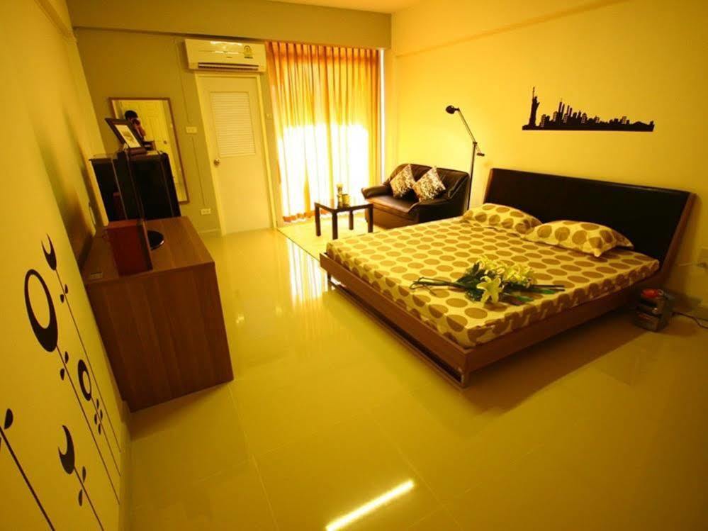At Home Phetkasem Bangkok Exterior foto